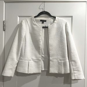 Ann Taylor White Twill Blazer. Size Small. Slightly Worn and Great Condition